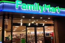 ファミマで中国人客が列に割り込み　地元住民が激怒「並ぶことがわからないの？」