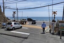 鎌倉高校駅周辺の民家庭で中国人観光客が排便　「壁に大便が擦り付けられ駅のトイレは閉鎖」