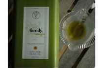 3リットル6980円でも…　缶詰されたオリーブオイルに「たっぷり入ってコスパが良い」