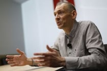 「まさに拷問」釈放されたベラルーシの反体制活動家、独房での5年間を語る