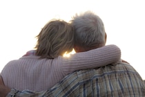 夫婦ともに最期を迎える「デュオ安楽死」 欧州で広がる