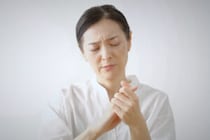 数十年もの他者優先、女性の体が受ける代償