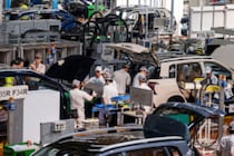 中国EV、稼働率50％の現実　過剰生産で止まらない価格競争