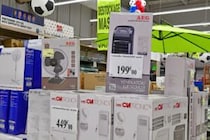 フランス熱波でクーラー争奪戦　販売直後に高額転売、出品者に中傷も