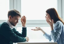 好き避けではありません。男性が出す「脈なしサイン」の特徴