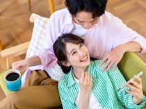 愛情が深まってきた証拠。男性がベタ惚れした女性に出す「本命サイン」