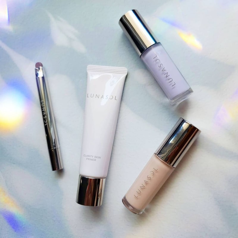 ノイズを消して光をまとう。大人っぽい“透明美肌”に導く【ルナソル】新作ベースメイク