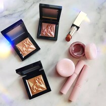 2025秋トレンド！グリッターEYE＆ツヤリップ「大人メイクを格上げ」する注目３コスメ