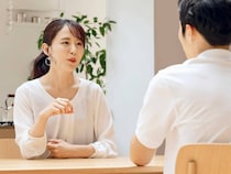 デート中に幻滅される！男性から距離を取られる「無意識のNG行動」