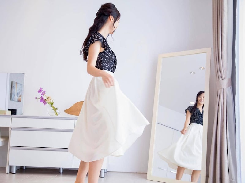 反り腰も猫背も改善！１日10回【全身引き締め＆美姿勢をつくる】簡単エクササイズ