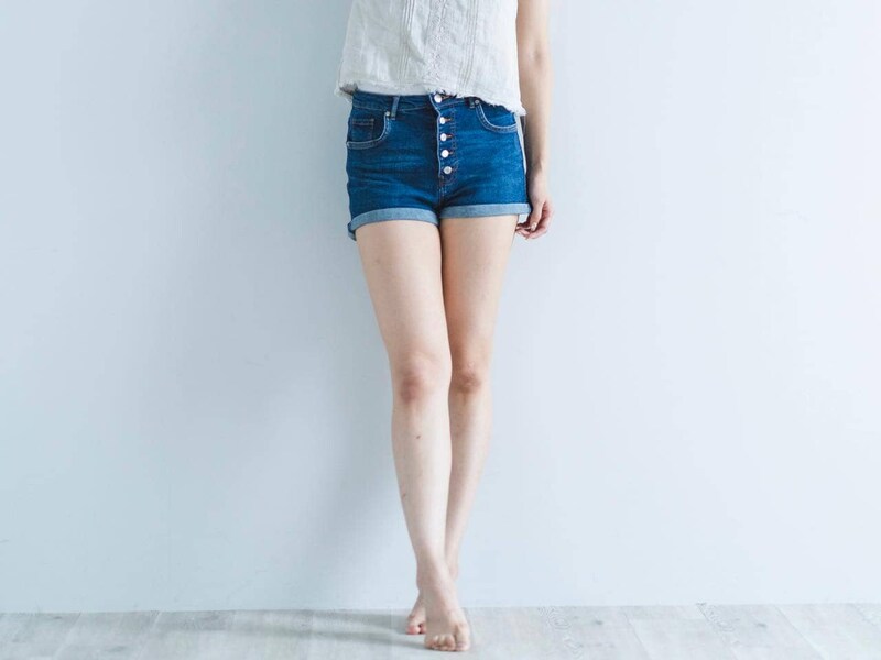 下半身を引き締めてスラリ美脚へ！１日１分【脚のラインが変わる】簡単ポーズ