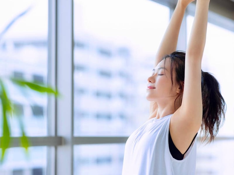 “重見え”上半身をスッキリ解消！１日10回【二の腕＆背中を引き締める】簡単エクササイズ