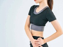 寸胴なお腹にさよなら！体側を伸ばして“くびれ”復活【若見えする腰まわりに導く】簡単ポーズ