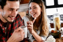 交際の意思ある？ 男性が曖昧なまま関係を続けようとする「理由」