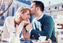 なんか守ってあげたくなる。好きな男性を虜にする「スキの作り方」