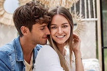 ベタ惚れのサインです。愛情が深まっていることがわかる「男性の言動」