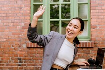 男性が放っておかない！“モテまくる女”が無意識にやっていること