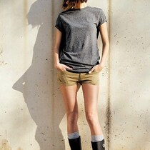 体重そのままでも見た目が変わる。１日３セット【太ももの“縦ライン”を作る】簡単ストレッチ