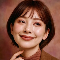 老け見えから脱却！2025秋冬トレンドの“透けツヤアイ”で叶える「若返りアイメイク」