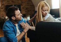 無視してるだけじゃ効き目なし。嫌いな男性への「賢い対処法」