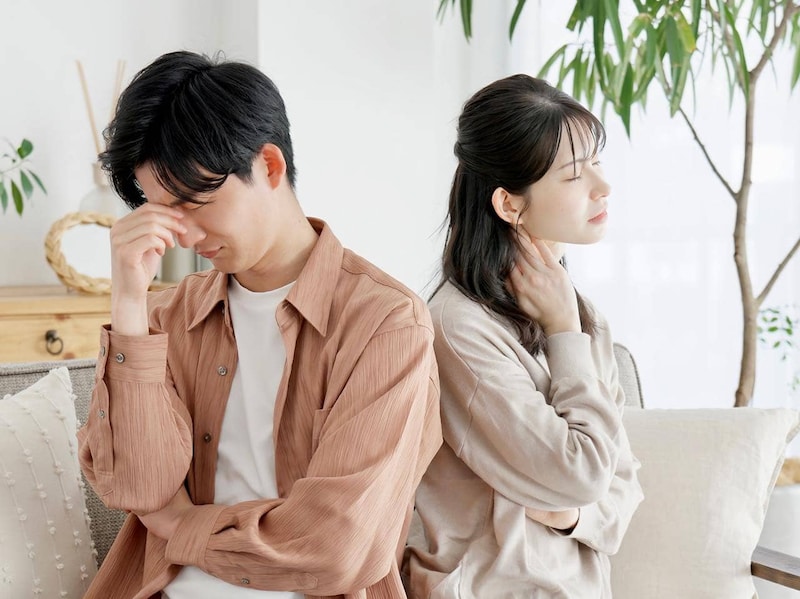 「なんで恋が始まらないんだろ…」無意識で“出会いを遠ざける”女性の特徴