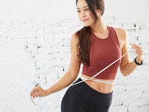 お腹のくびれが目覚める！１日１分【細ウエストに近づく】簡単エクササイズ