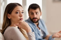 「モテない」と決めつける前に！男性の気を惹くために“やめるべき”こと