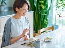 運動ゼロでも−15kg！40代女性が１年続けて痩せた【ゆるダイエット習慣】の全貌