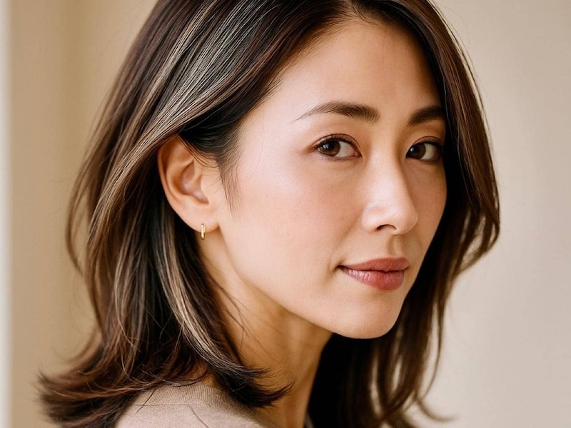 白髪染めは老けて見えるだけ？大人世代が選ぶべき「ヘアカラー＆質感」とは