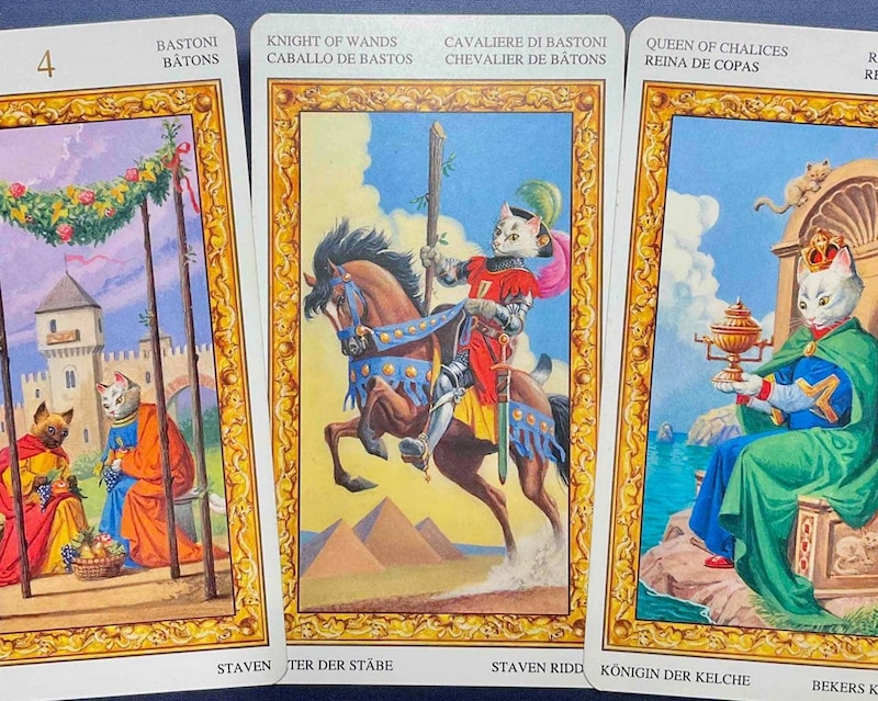 【蠍座】週間タロット占い《来週：2025年12月22日〜12月28日》の総合運＆恋愛運