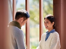 自己肯定感と直結している。男性が自分を褒めてくれる女性に心を許すワケ