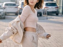 年末の重だるい腰まわりがすっきり。全身を使って【体の巡りを整える】大人のための簡単ポーズ