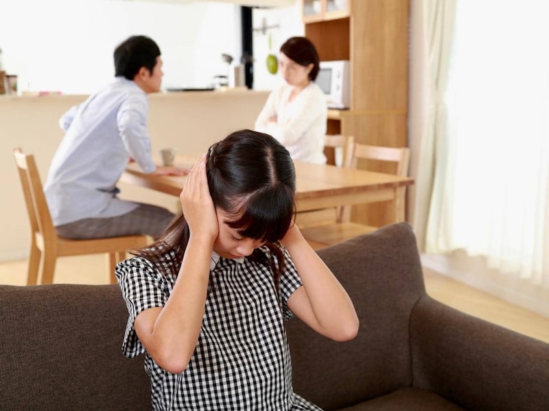 一発アウト!不倫が子どもに発覚した瞬間に家庭が崩れる「理由」