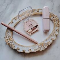 肌になじむ血色感で若見え！最新プチプラ×推しリップで叶える【大人の血色ヌードメイク】