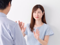 気まずさゼロ！好きじゃない男性からのアプローチ“好感度を上げる”対応テク