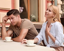 見た目は好みだけど…。男性が「付き合うと大変そう」と感じる女性の特徴