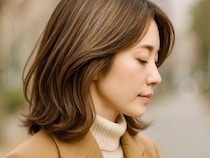 乾燥で白髪が浮く冬こそ試したい。“若見えツヤ髪”を叶える「白髪ぼかしカラー」の正解