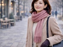 年始コーデが一気に洗練。40代が取り入れたい「差し色」の正解バランス