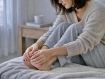 手足が冷える・眠りが浅い…。冷え性体質ほど“老け見え”が進行するワケ