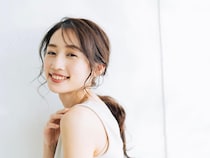 一目惚れ必至。男性が「本能的に惹かれる女性」の特徴