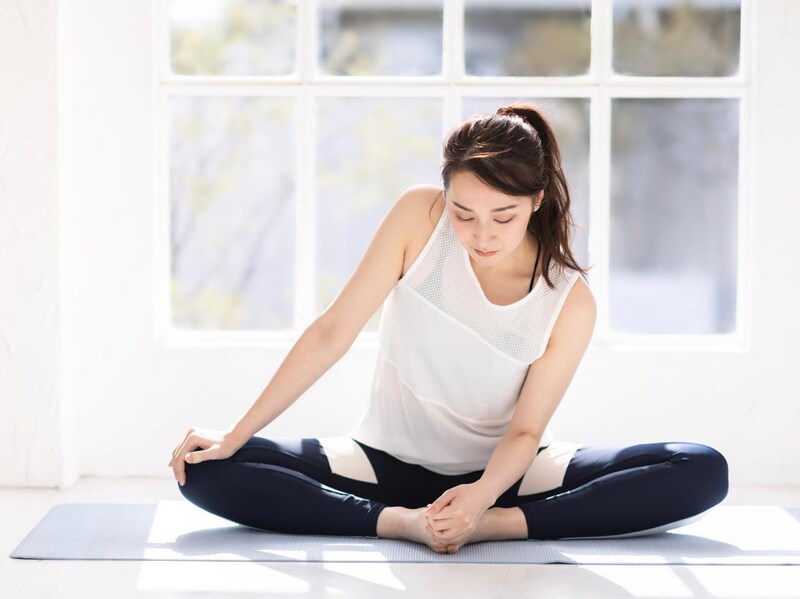 下半身の重だるさに変化。１日１分【股関節から“ぼやけ体型”を立て直す】簡単エクササイズ