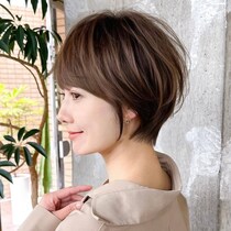 「なんかいい感じ」な髪色へ。即アカ抜けを叶える大人の最旬【褒められヘアカラー】３選