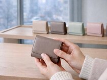 【2026年版】あなたの生年月日が導く《運気UPにつながる財布の素材＆カラー》