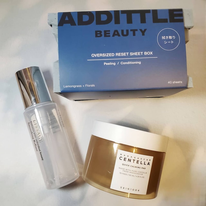 くすみが抜けない人へ。40代以降の肌が変わる「洗顔後すぐのふき取り美容」名品3選