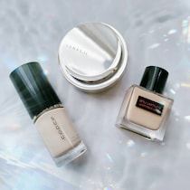 「なんか疲れて見える…」はファンデのせい？大人肌が変わる“－５歳見え”ツヤ系ファンデ３選