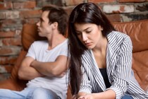 「彼女の愛情が重すぎる…」男性が離れていく“無自覚な圧”の正体