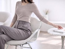 座ったままできて腰まわりが引き締まっていく。１日５回【腹筋＆くびれを育てる】簡単習慣