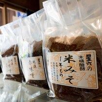 漫画『美味しんぼ』にも登場する手造り味噌。新潟・長岡【味噌星六】美味しさのこだわり