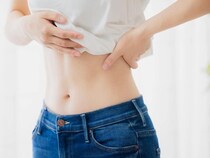 寸胴腹→スッキリくびれ腹へ！１日１セット【脇腹痩せに効く】簡単ポーズ