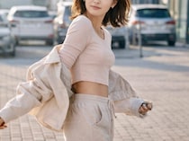 なんか腰まわりが重たい…を解消。横からのシルエットが変わる簡単「ねじりエクササイズ」